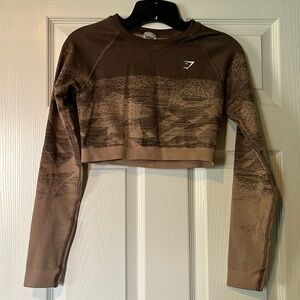 Gymshark Long Sleeve Crop Shirt in Brown size Medium